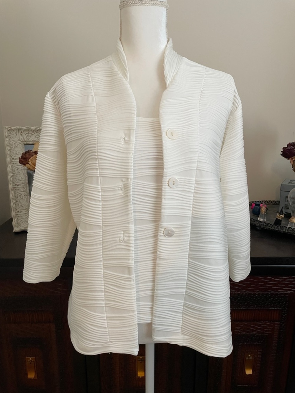 Andria‎ Lieu Jacket/Tank Set size XL